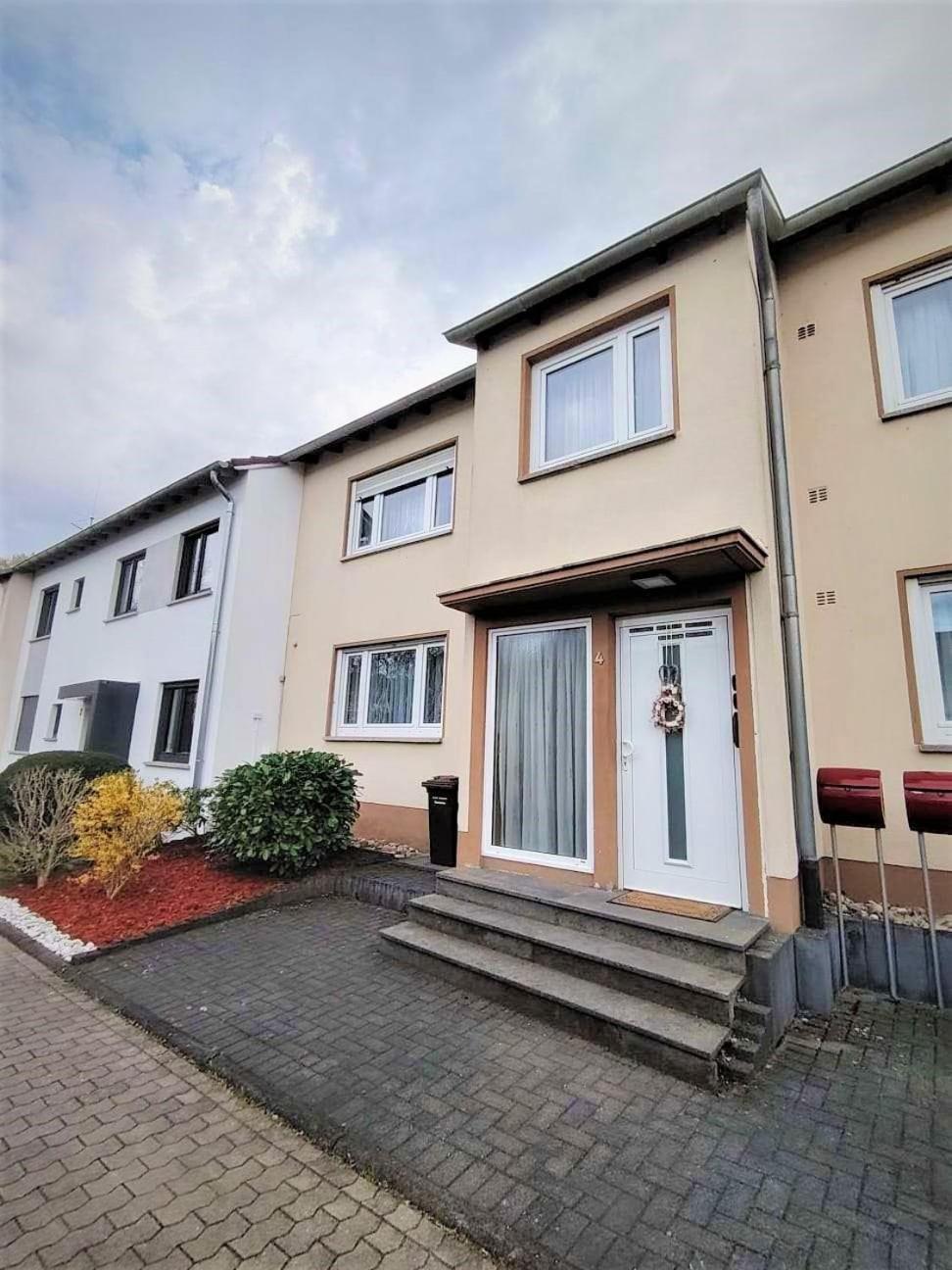 Koblenzliebe Rhein Ferienwohnung 3-Zimmer Garten Parking Koblenz  Exterior photo
