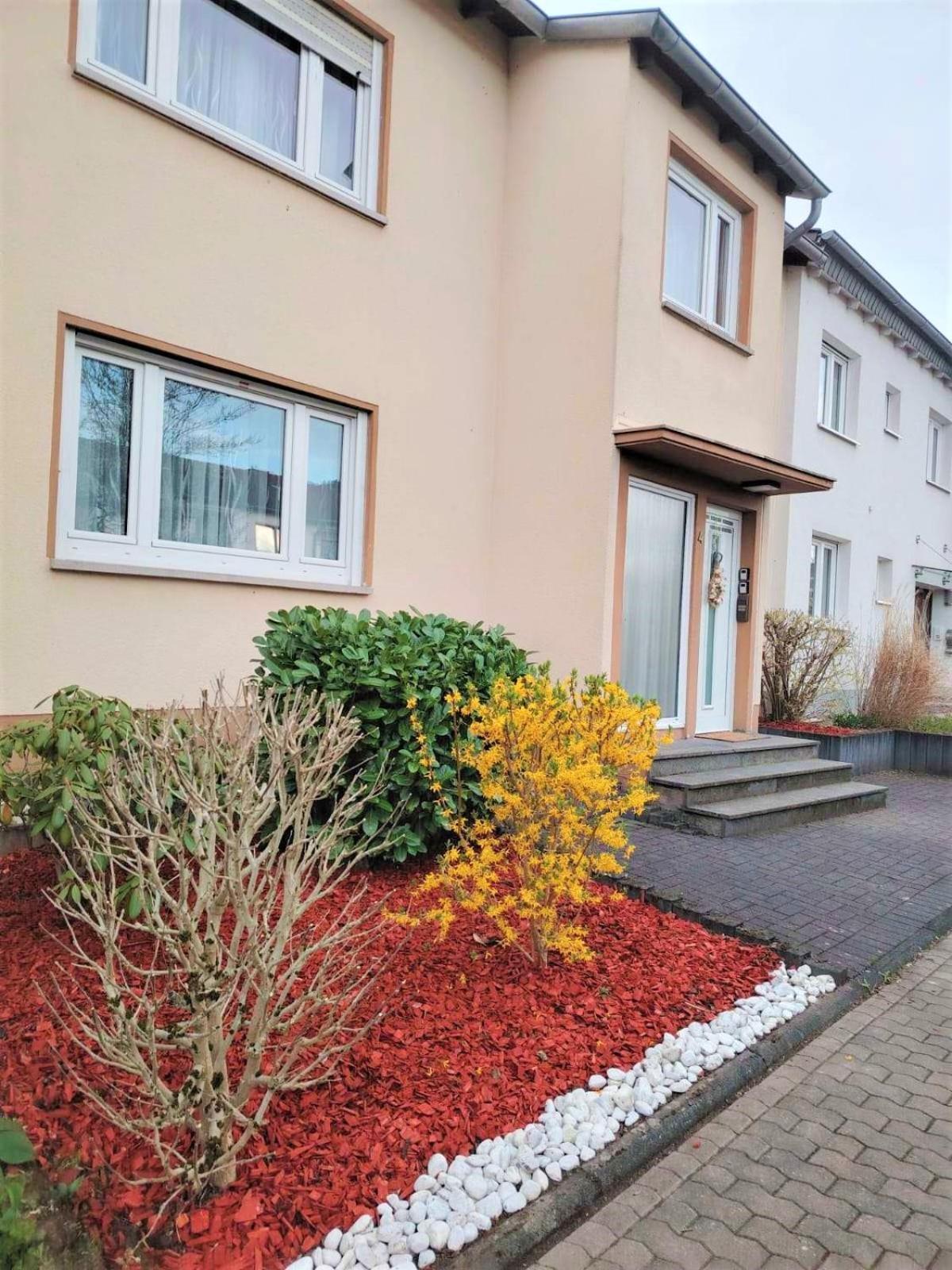 Koblenzliebe Rhein Ferienwohnung 3-Zimmer Garten Parking Koblenz  Exterior photo